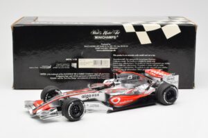 McLaren MP4-22 Mercedes #1 F. Alonso Showcar 2007 Minichamps 1:18 533071871 Μέταλλο - εικόνα 6 από 6