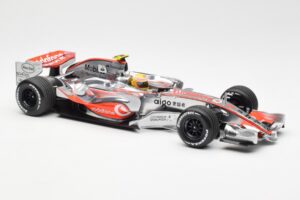 McLaren MP4-22 Mercedes #2 L. Hamilton 2007 Dealer Edition Minichamps 1:18 530071802 Μέταλλο - εικόνα 4 από 6