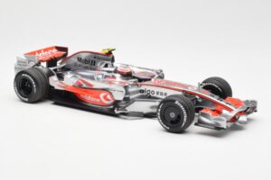 McLaren MP4-23 Mercedes #23 H. Kovalainen 2008 Minichamps 1:18 530081823 Μέταλλο - εικόνα 4 από 6