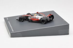 McLaren MP4-23 Mercedes #22 L. Hamilton F1 World Champion 2008 Minichamps 1:43 B66962422 Μέταλλο - εικόνα 3 από 4
