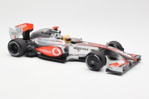 McLaren MP4-24 #1 L. Hamilton 2009 Dealer Edition Minichamps 1:18 503091801 Μέταλλο - εικόνα 4 από 6