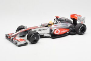 McLaren MP4-24 #1 L. Hamilton 2009 Dealer Edition Minichamps 1:18 503091801 Μέταλλο