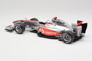 McLaren MP4-25 Vodafone #1 J. Button F1 2010 Minichamps 1:18 530101871-R1 Μέταλλο - εικόνα 5 από 7