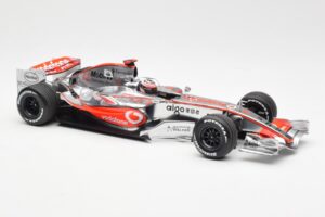 McLaren MP4-22 Mercedes #1 F. Alonso Presentation Valencia 2007 Minichamps 1:18 538071871 Μέταλλο - εικόνα 4 από 6