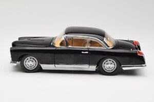 Facel Vega HK500 Μαύρο Sun Star 1:18 3751 Μέταλλο - εικόνα 4 από 8