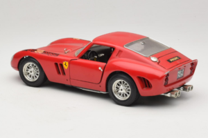 Ferrari 250 GTO Κόκκινο Bburago 1:18 B003 Μέταλλο - εικόνα 7 από 8