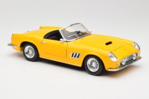Ferrari 250 GT California Spider Κίτρινο Hot Wheels 1:18 23905 Μέταλλο - εικόνα 6 από 8