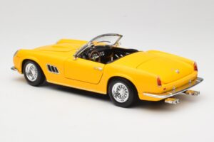 Ferrari 250 GT California Spider Κίτρινο Hot Wheels 1:18 23905 Μέταλλο - εικόνα 7 από 8