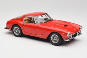 Ferrari 250 GT SWB Κόκκινο CMC 1:18 M-046 Μέταλλο - εικόνα 4 από 6