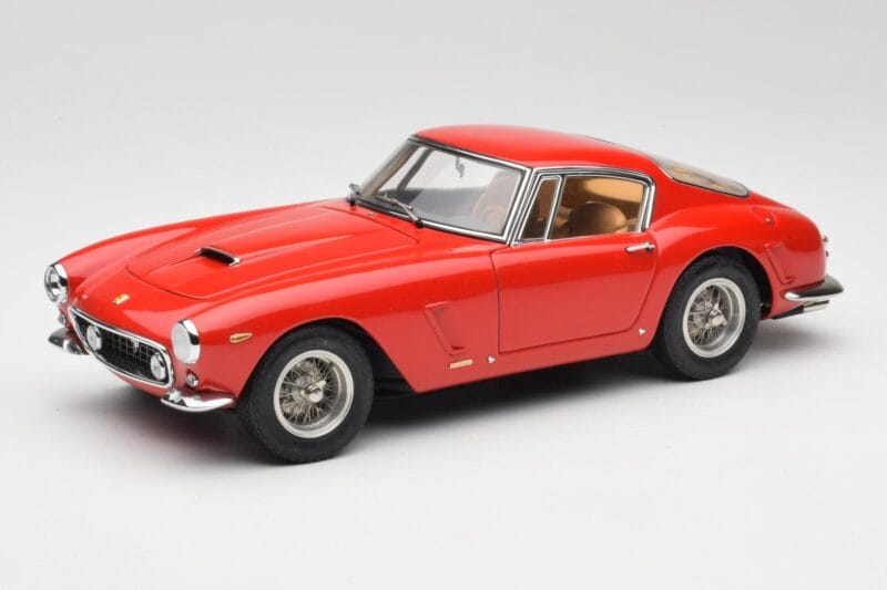 Ferrari 250 GT SWB Κόκκινο CMC 1:18 M-046 Μέταλλο
