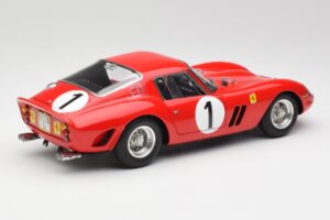 Ferrari 250 GTO #1 P. Rodriguez / W. Mairesse Paris 1000km 1962 CMC 1:18 M-254 Μέταλλο - εικόνα 2 από 6