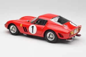 Ferrari 250 GTO #1 P. Rodriguez / W. Mairesse Paris 1000km 1962 CMC 1:18 M-254 Μέταλλο - εικόνα 5 από 6