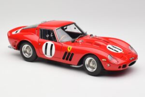 Ferrari 250 GTO #11 J. Surtees / M. Parkes Paris 1000km 1962 CMC 1:18 M-249 Μέταλλο - εικόνα 4 από 6