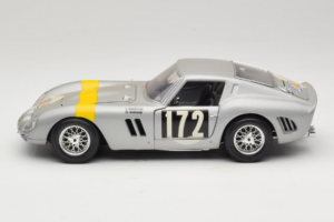 Ferrari 250 GTO #172 L. Bianchi / G. Berger Tour de France 1962 Ασημί Περιορισμένη Έκδοση Bburago 1:18 3011-S1 Μέταλλο - εικόνα 4 από 8