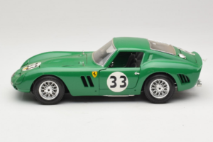 Ferrari 250 GTO #33 Πράσινο Bburago 1:18 3011-G1 Μέταλλο - εικόνα 4 από 8