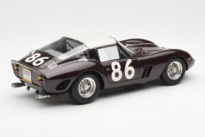 Ferrari 250 GTO #86 Targa Florio 1962 CMC 1:18 M-156 Μέταλλο - εικόνα 2 από 6