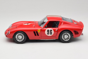 Ferrari 250 GTO #96 Κόκκινο 1962 Bburago 1:18 3011-N1 Μέταλλο - εικόνα 4 από 8