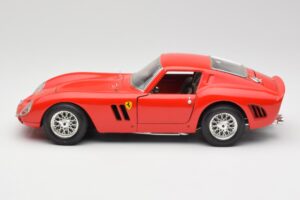 Ferrari 250 GTO Κόκκινο Bburago 1:18 3011 Μέταλλο - εικόνα 4 από 8