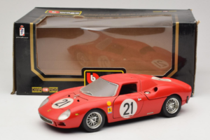 Ferrari 250 LM #21 M. Gregory / J. Rindt 24 Hours of Le Mans 1965 Bburago 1:18 3033-P2 Μέταλλο - εικόνα 8 από 8
