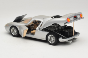 Ferrari 250 LM Ασημί Bburago 1:18 3033-S1 Μέταλλο - εικόνα 5 από 8