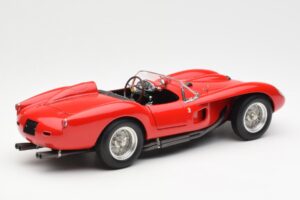 Ferrari 250 Testa Rossa Pontoon Fender Κόκκινο CMC 1:18 M-071 Μέταλλο - εικόνα 2 από 6