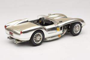 Ferrari 250 Testa Rossa Chrome Ασημί Bburago 1:18 3007-C1 Μέταλλο - εικόνα 3 από 8