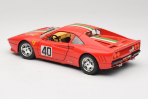 Ferrari 288 GTO #40 Κόκκινο Ιταλική Σημαία 1984 Bburago 1:18 3027-P1 Μέταλλο - εικόνα 7 από 8