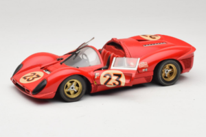 Ferrari 330 P4 #23 L. Bandini / C. Amon 24 Hours of Daytona Winner 1967 Revell 1:18 48833 Μέταλλο - εικόνα 2 από 8