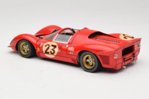 Ferrari 330 P4 #23 L. Bandini / C. Amon 24 Hours of Daytona Winner 1967 Revell 1:18 48833 Μέταλλο - εικόνα 7 από 8