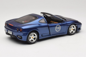 Ferrari 360 Modena Targa Περιορισμένη Έκδοση 333 τεμ Μωβ Μεταλλικό Bburago 1:18 3348-F1 Μέταλλο - εικόνα 3 από 8