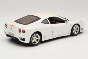 Ferrari 360 Modena Λευκό Bburago 1:18 3368-W1 Μέταλλο - εικόνα 3 από 8