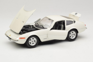 Ferrari 365 GTB/4 Daytona Berlina Λευκό Techno Giodi 1:18 74007 Μέταλλο - εικόνα 2 από 8