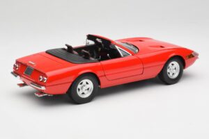 Ferrari 365 GTS Κόκκινο Solido 1:18 8017 Μέταλλο - εικόνα 3 από 8