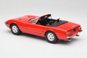 Ferrari 365 GTS Κόκκινο Solido 1:18 8017 Μέταλλο - εικόνα 7 από 8