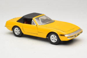 Ferrari 365 GTS Κίτρινο Με Μαύρη Οροφή Solido 1:18 8018 Μέταλλο - εικόνα 6 από 8