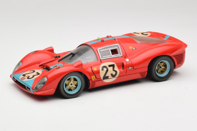 Ferrari 412P #23 W. Mairesse / J. Beurlys Le Mans 1967 Κόκκινο Revell 1:18 48826 Μέταλλο