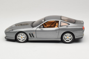 Ferrari 550 Maranello 25 Jahre Ferrari Model Club Ασημί 2η Έκδοση Bburago 1:18 3064-S1 Μέταλλο - εικόνα 4 από 8