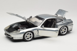 Ferrari 550 Maranello Chrome Silver Hot Wheels 1:18 25740 Μέταλλο - εικόνα 2 από 8