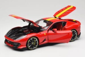 Ferrari 812 Competizione Rosso Corsa Με Κίτρινες Ρίγες Bburago 1:18 18-16915 Μέταλλο - εικόνα 2 από 8