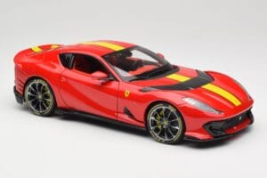 Ferrari 812 Competizione Rosso Corsa Με Κίτρινες Ρίγες Bburago 1:18 18-16915 Μέταλλο - εικόνα 6 από 8