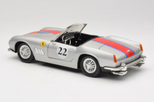Ferrari California #22 Ασημί Κόκκινη Ρίγα 1966 Tonka 1:18 01109-S2 Μέταλλο - εικόνα 7 από 8