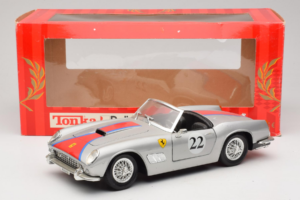 Ferrari California #22 Ασημί Κόκκινη Ρίγα 1966 Tonka 1:18 01109-S2 Μέταλλο - εικόνα 8 από 8