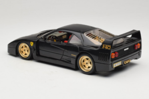 Ferrari F40 Μαύρο με Χρυσές Ζάντες Bburago 1:18 3032-B2 Μέταλλο - εικόνα 7 από 8