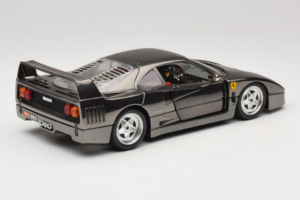 Ferrari F40 Chrome Black Bburago 1:18 3401-B1 Μέταλλο - εικόνα 3 από 8