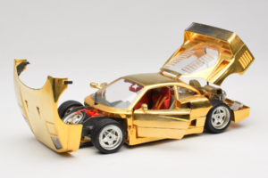 Ferrari F40 Chrome Gold Limited Edition 250 pcs Bburago 1:18 3332-G1 Μέταλλο - εικόνα 2 από 8