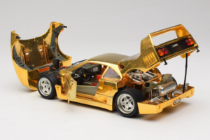 Ferrari F40 Chrome Gold Limited Edition 250 pcs Bburago 1:18 3332-G1 Μέταλλο - εικόνα 5 από 8