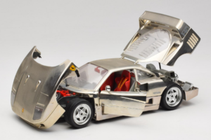 Ferrari F40 Chrome Silver Bburago 1:18 3401 Μέταλλο - εικόνα 2 από 8