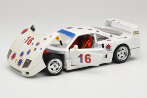Ferrari F40 #16 Borsenmodells Λευκό Limited Edition 333 pcs 1987 Bburago 1:18 3332-W1 Μέταλλο - εικόνα 2 από 8