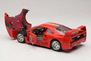 Ferrari F40 #40 Κόκκινο με Ιταλική Σημαία Bburago 1:18 3032-P1 Μέταλλο - εικόνα 5 από 8