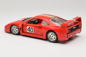 Ferrari F40 #40 Κόκκινο με Ιταλική Σημαία Bburago 1:18 3032-P1 Μέταλλο - εικόνα 7 από 8